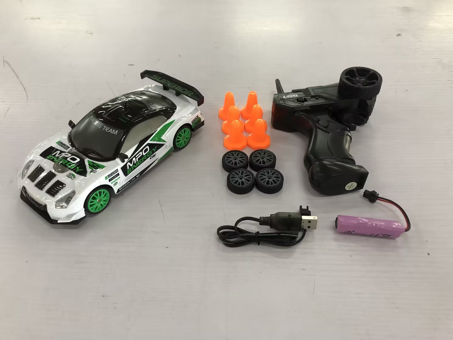 2.4G Drift Rc Car 4WD RC&nbsp; Remote Control Drift Car